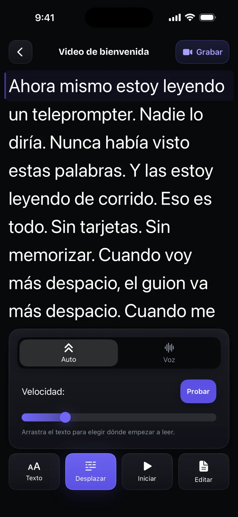 El panel de desplazamiento del teleprompter en modo Auto, con el control de velocidad y un botón para probar.