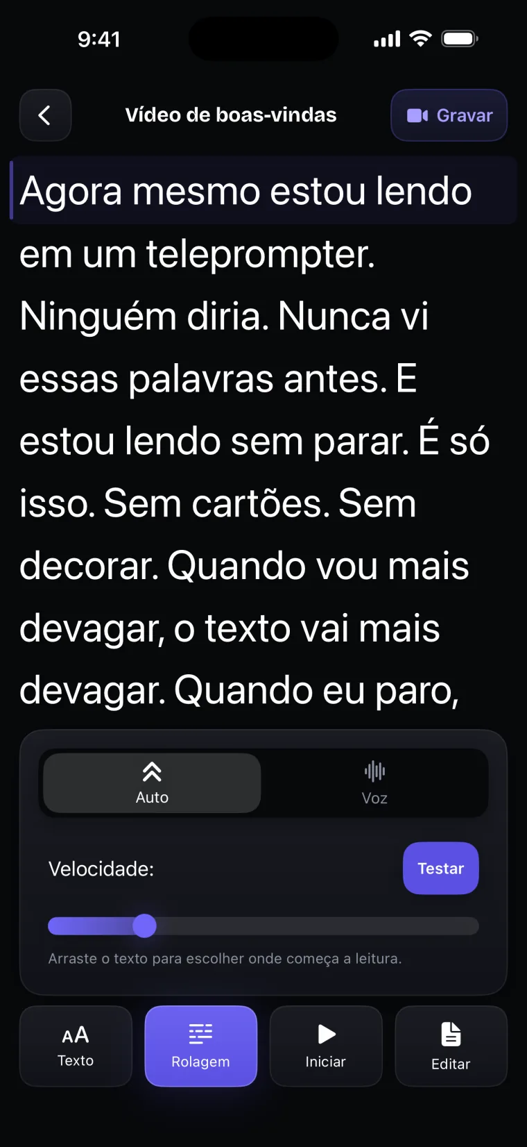 O painel de rolagem do teleprompter no modo Auto, com o controle de velocidade e um botão para testar.